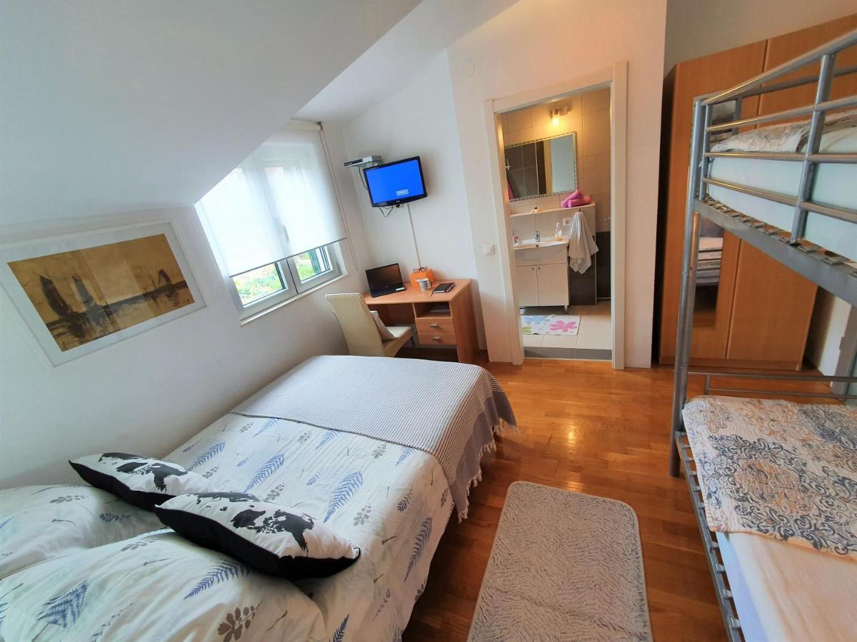 Villa Mira Трогир Экстерьер фото
