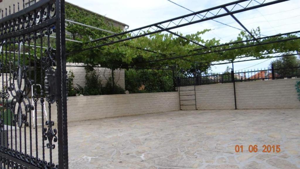 Villa Mira Трогир Экстерьер фото