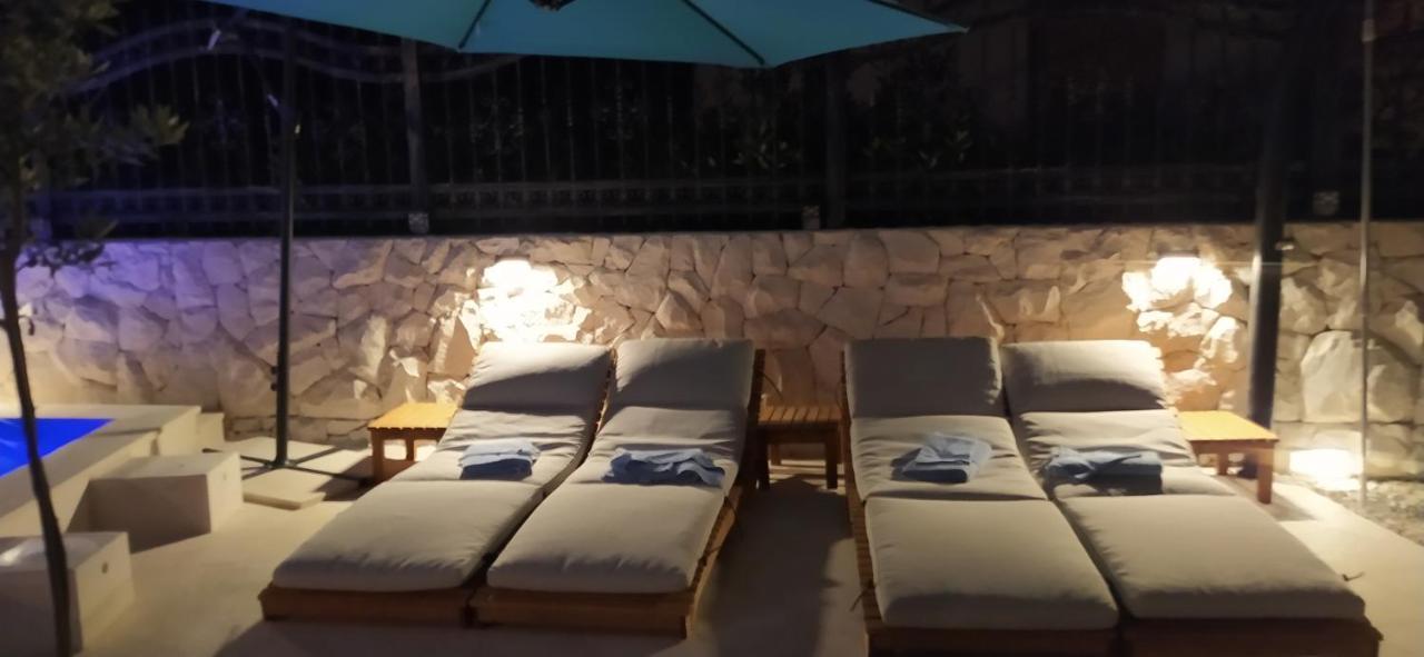 Villa Mira Трогир Экстерьер фото