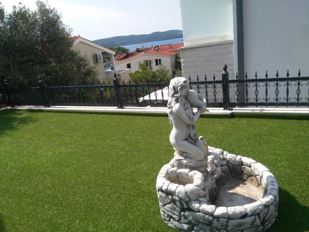 Villa Mira Трогир Экстерьер фото